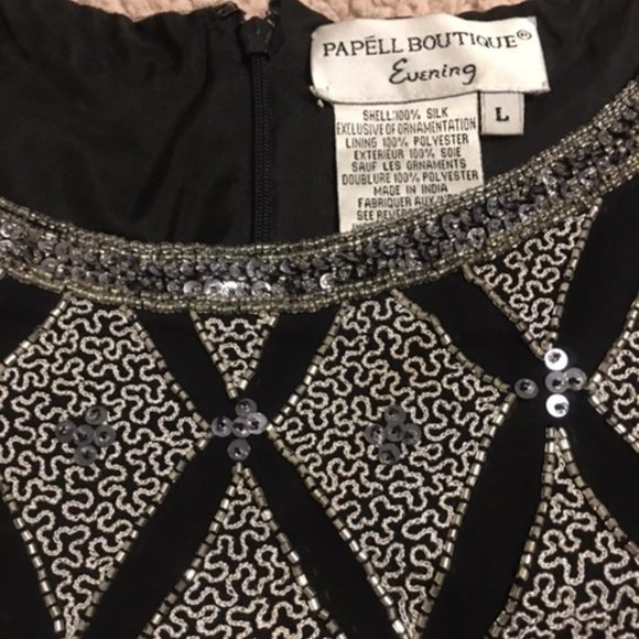 Beautiful Formal Top Size Large Silk - Picture 4 of 8